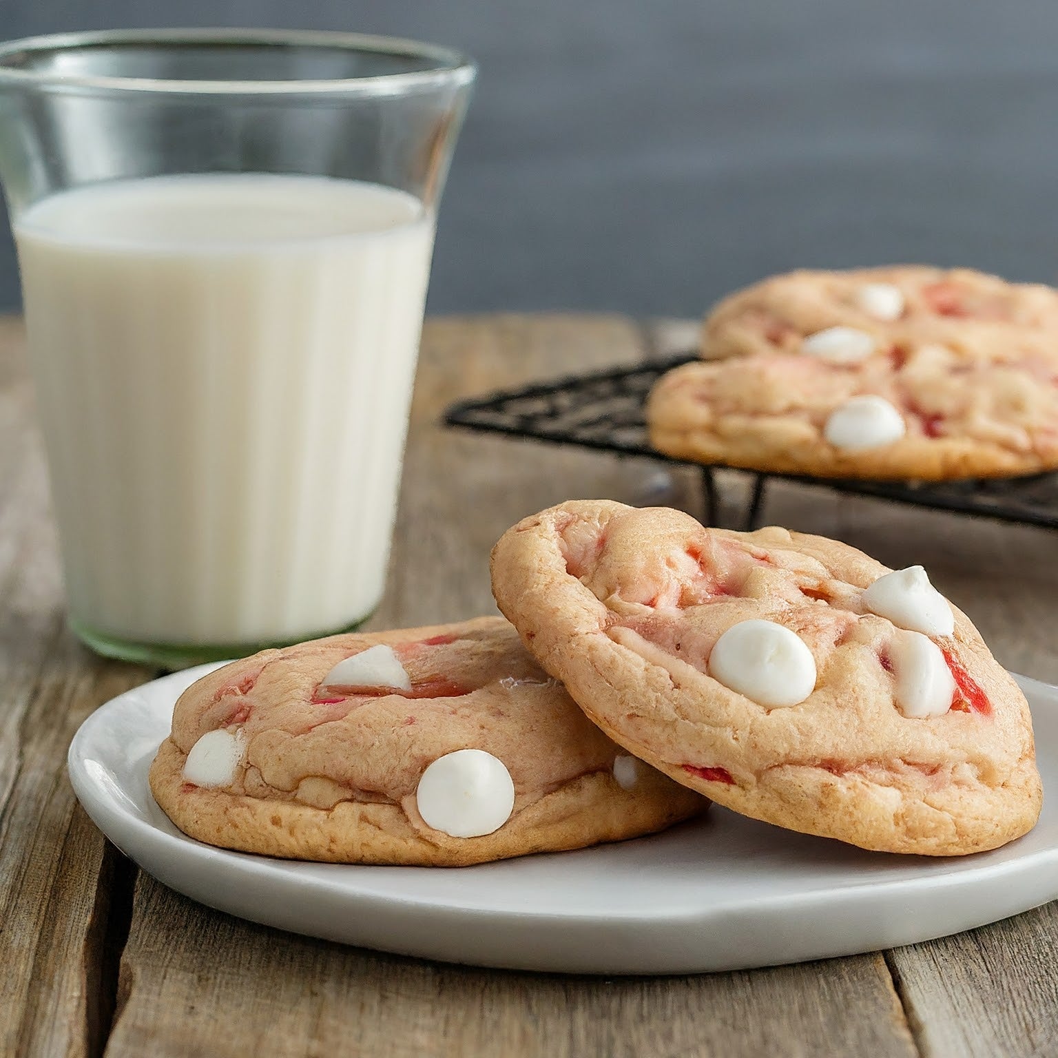 Strawberry Ice Cream with White Chocolate Chip Cookies - Rocky Mountain Freeze Dry